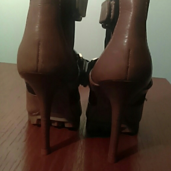 Tory Burch Ankle Booties - Picture 6 of 6